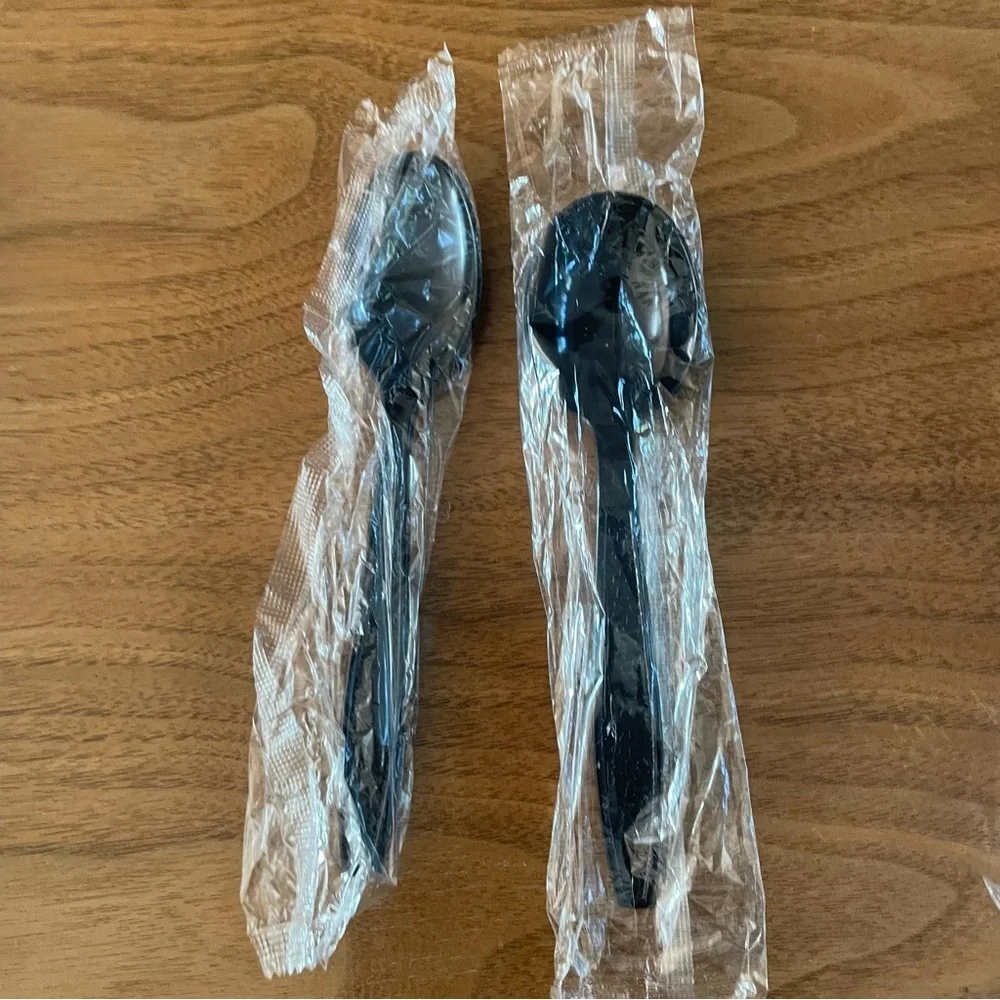 NIP sealed plastic cutlery